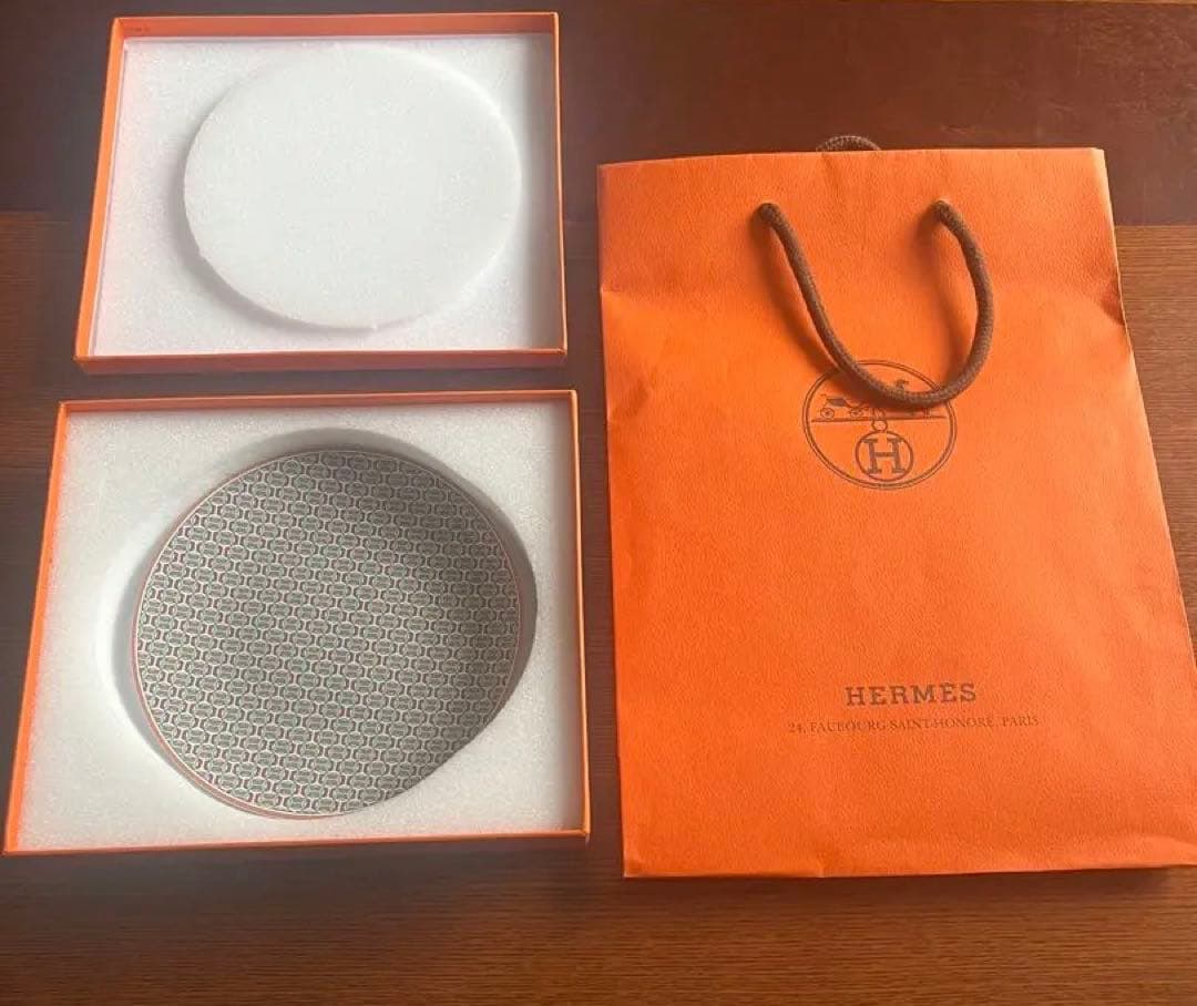 A*)様 HERMES TIE-SET皿 専用ボックス付き　マンダリン