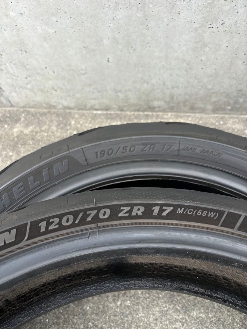 Ninja1000.ハヤブサ.CB1000R...ミシュランタイヤ前後セット