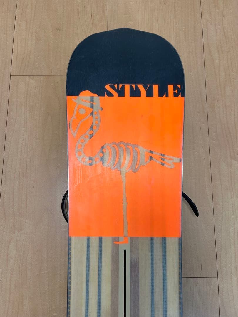 【美品】kissmark スノーボード 板 151cm ビンディング・カバー付