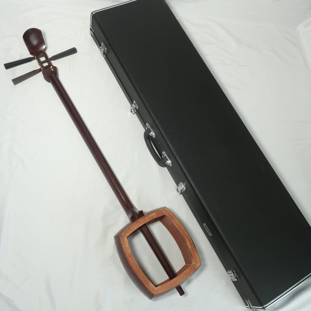 三味線 中棹 ハードケース 撥 予備弦 駒 楽譜 付属