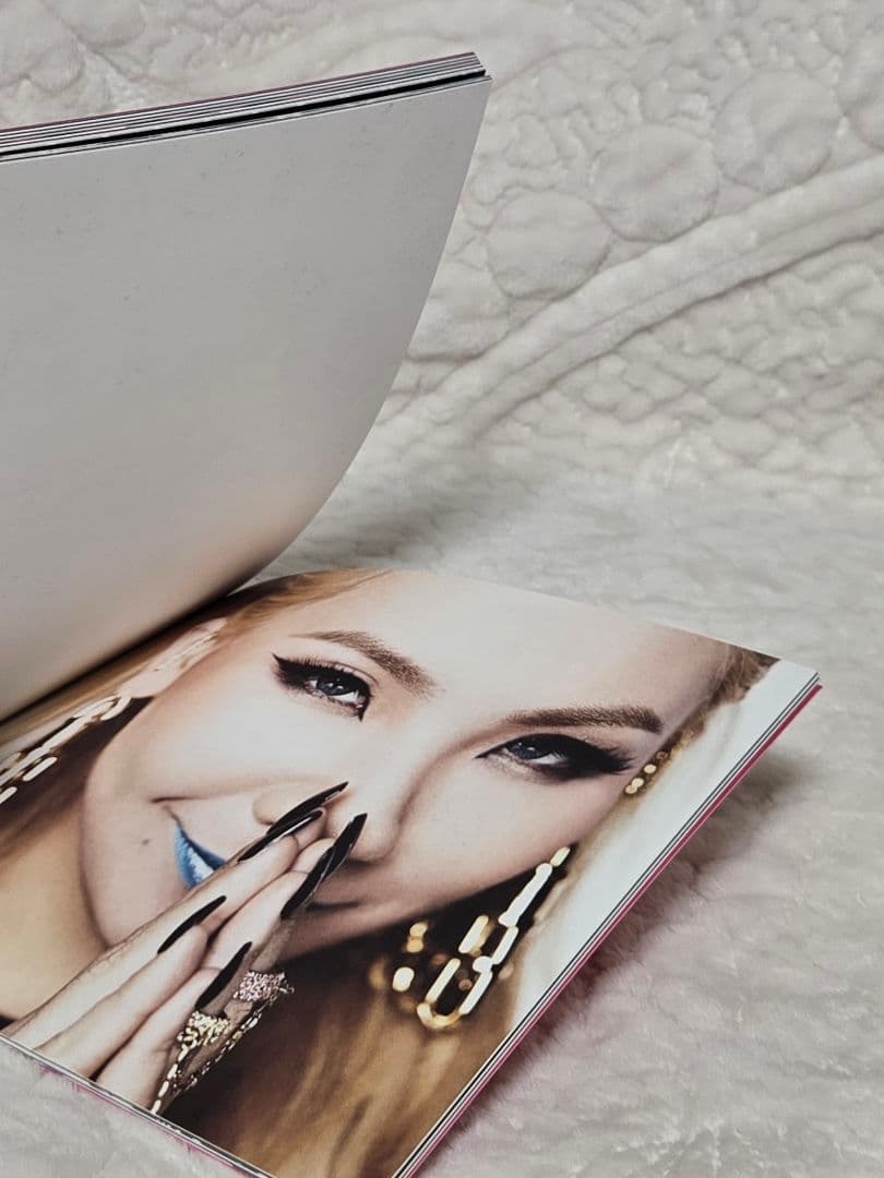 ​【世界に1枚】2NE1 CL 直筆メッセージ入り 生ポラロイド ＆ CRUSH