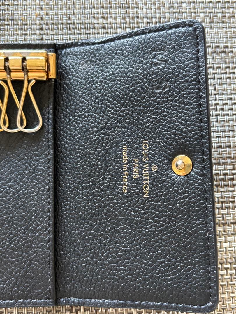 【⭐️限定値下げ】ルイヴィトン ミュルティクレ6モノグラム アンプラントキーケース