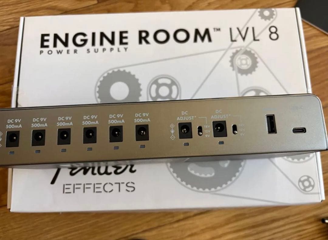 Fender Engine Room LVL8 フェンダー　パワーサプライ