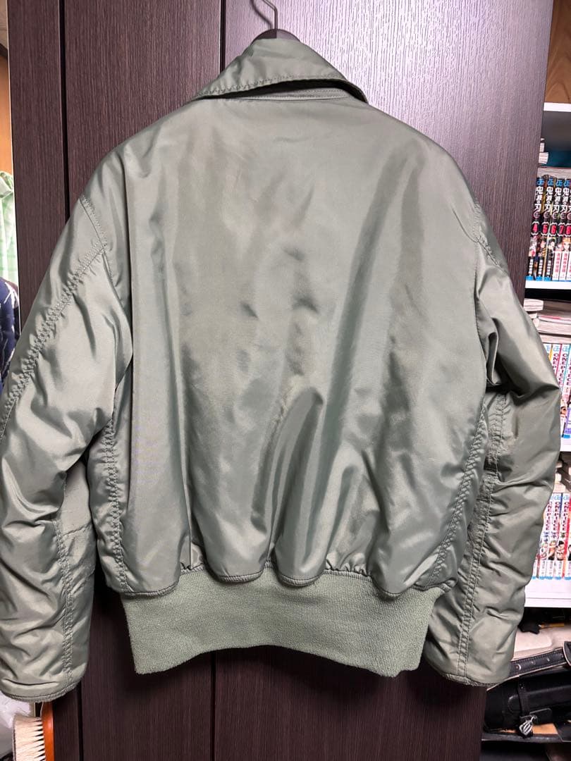 ALPHA INDUSTRIES MA-1 フライトジャケット MEDIUM