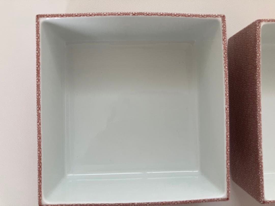 タイムアンドスタイル重箱　赤絵 / 菱結　中（二段）