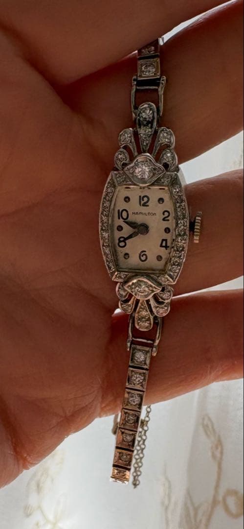 ハミルトン　レディース手巻きダイヤ アンティーク　　プラチナ　14k