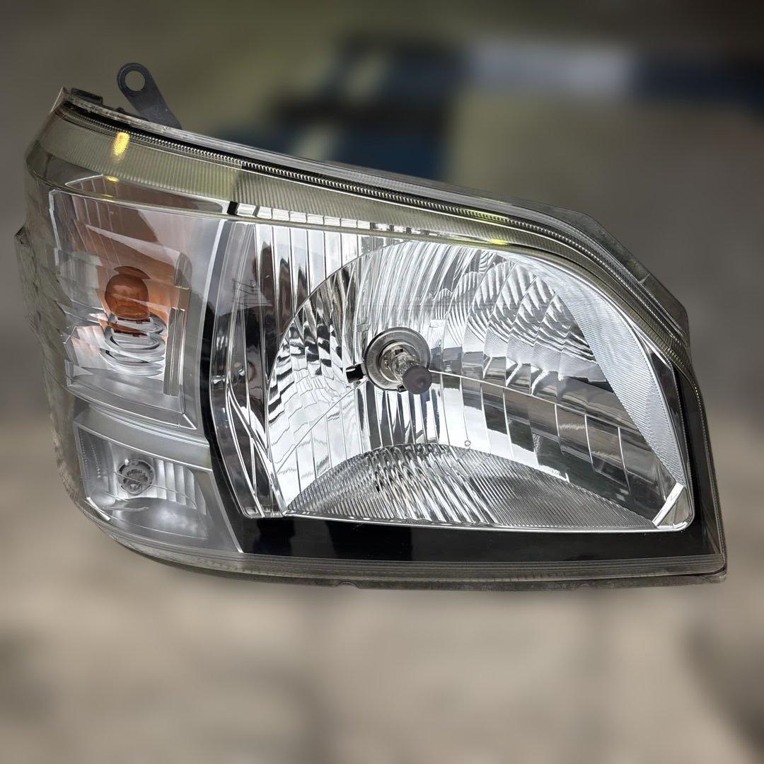 ハイゼットトラックs510p 右側ヘッドライト ハロゲンバルブ付き！