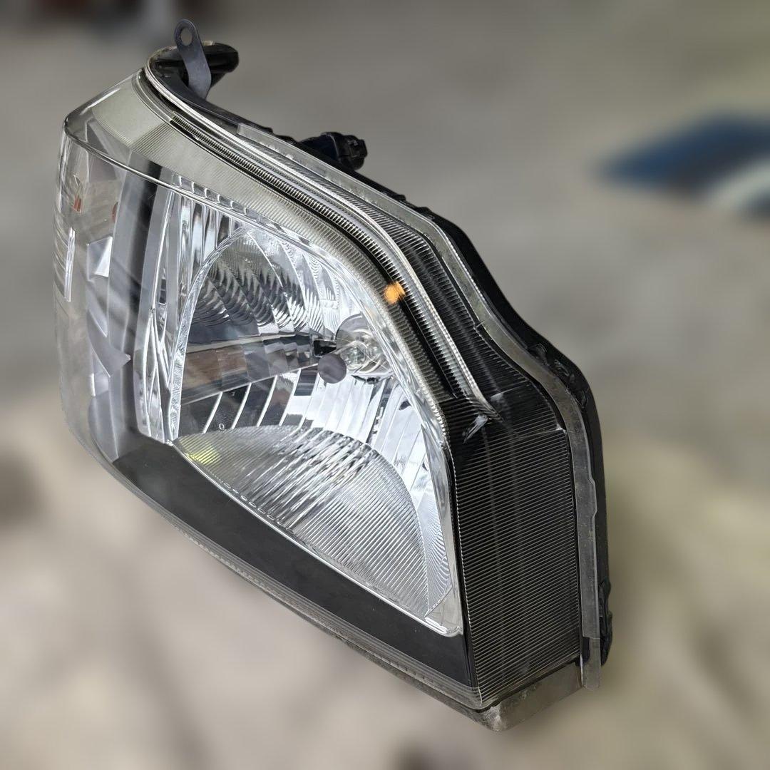 ハイゼットトラックs510p 右側ヘッドライト ハロゲンバルブ付き！