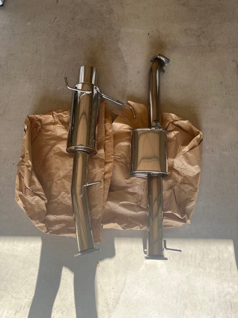 ER34スカイライン用マフラー　HKS SilentHi-Power