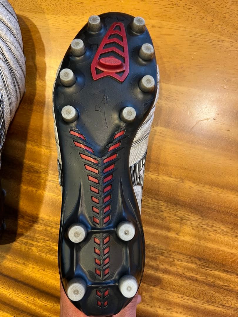 ミズノ　モレリアネオIV β JAPAN サッカーシューズ