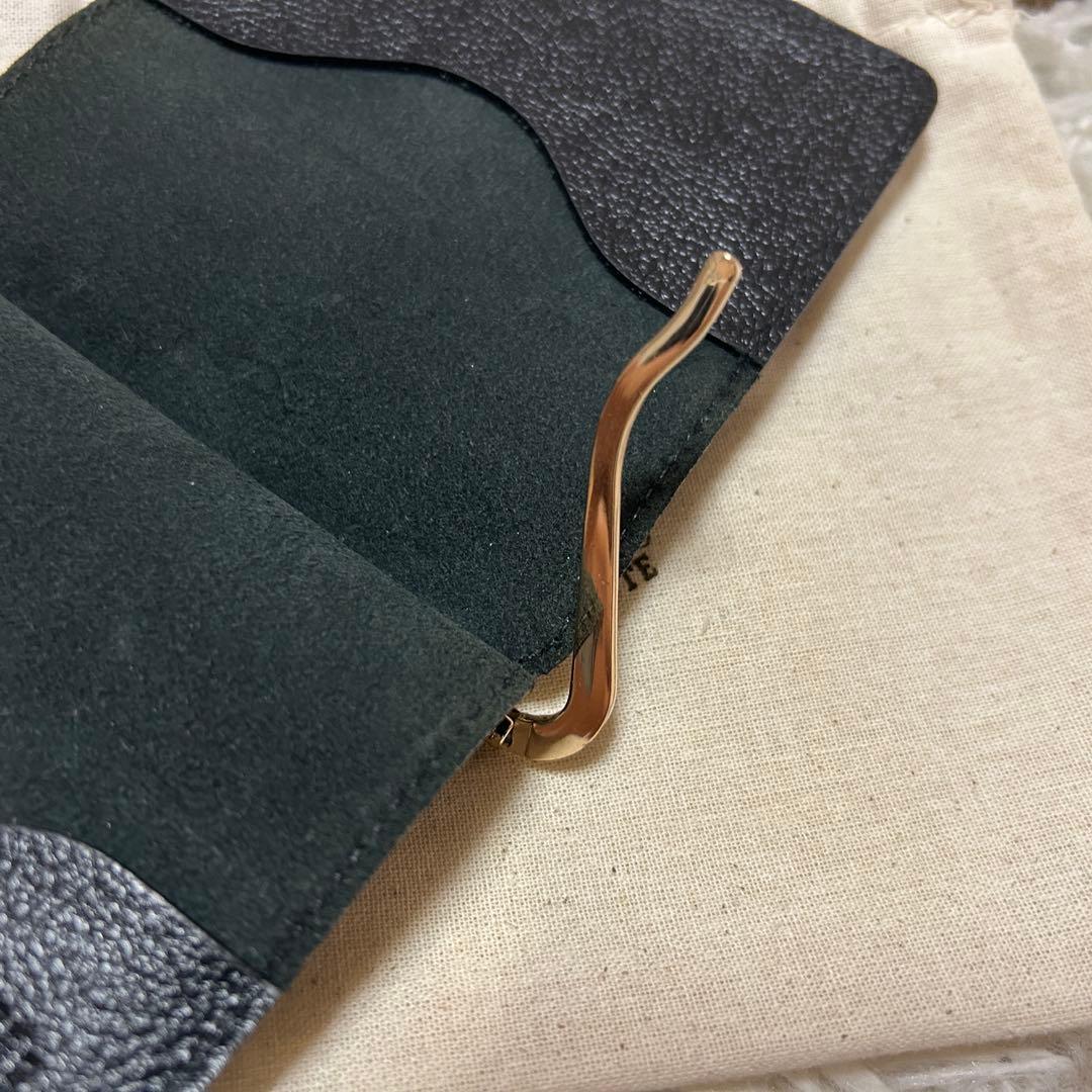 ⭐️未使用級⭐️イルビゾンテ マネークリップ ロゴ型押し ブラック カードケース