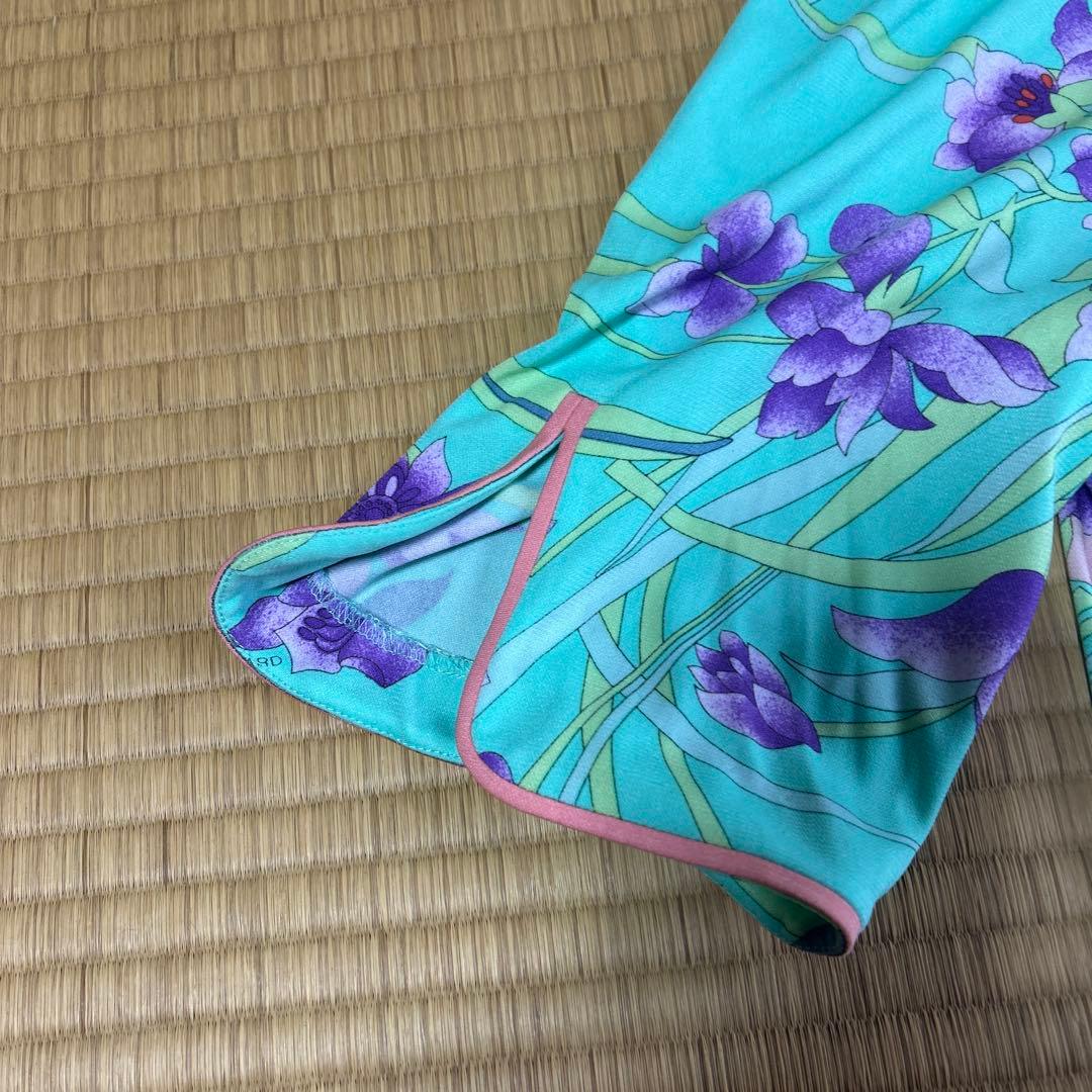 お値下げ　花柄ミントグリーンチュニック 五分袖