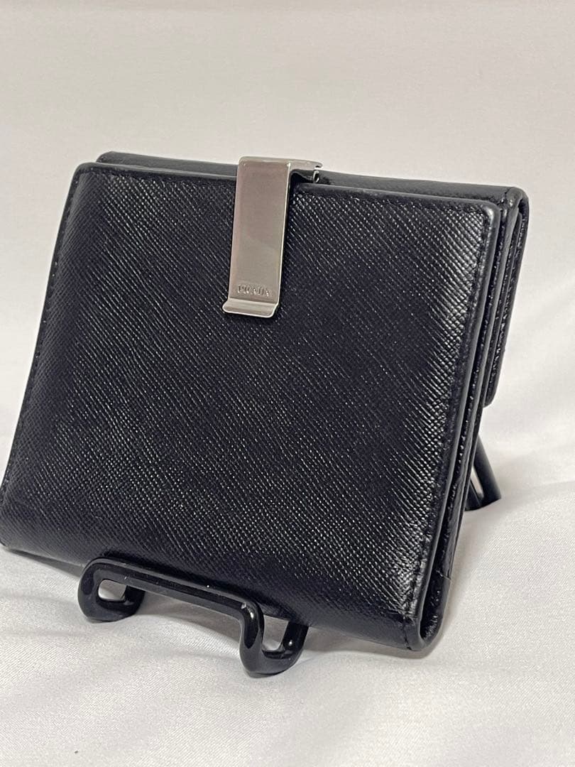 PRADA プラダ　サフィアーノ　二つ折り財布　クリップ付き　コンパクト財布