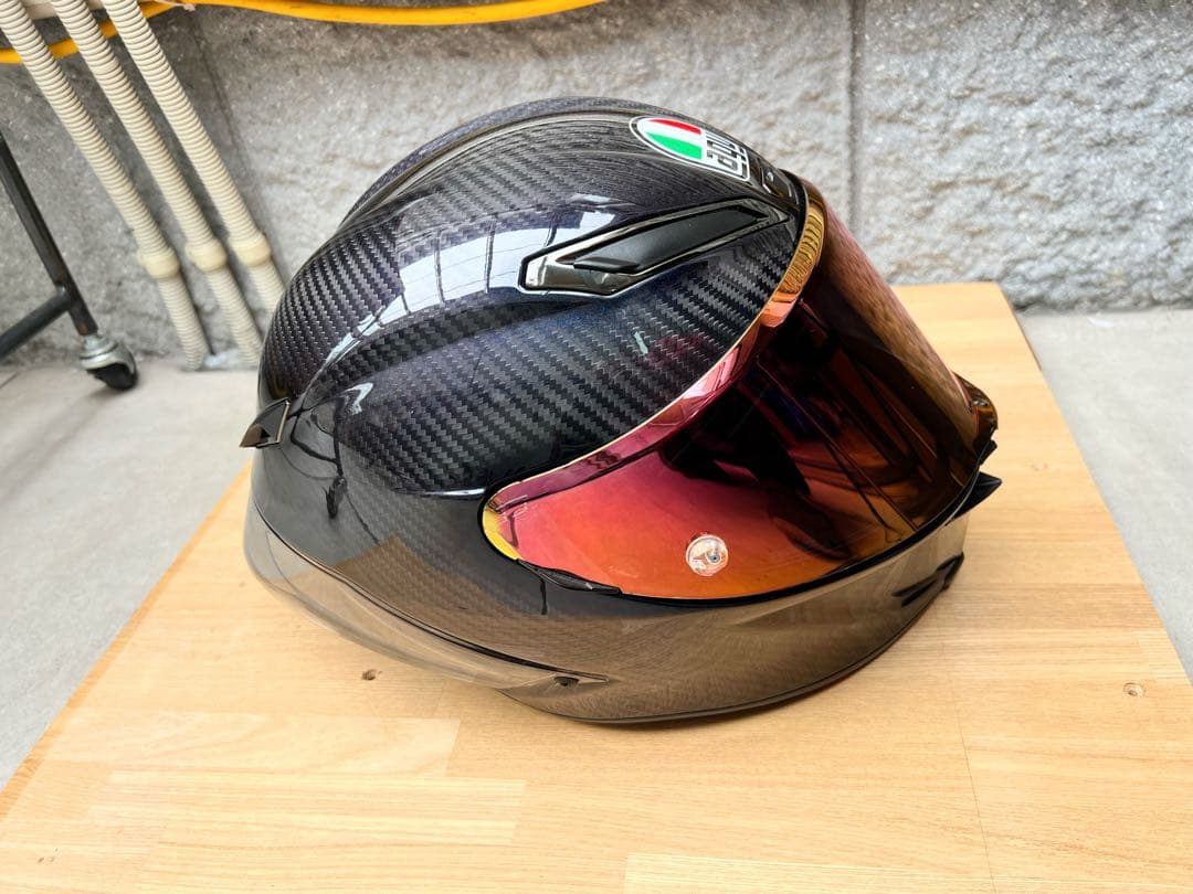 AGV PISTA GP RR イリジウム　Sサイズ