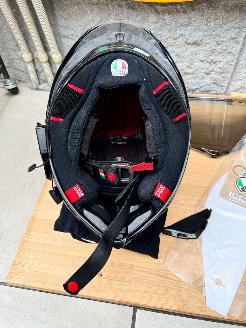 AGV PISTA GP RR イリジウム　Sサイズ