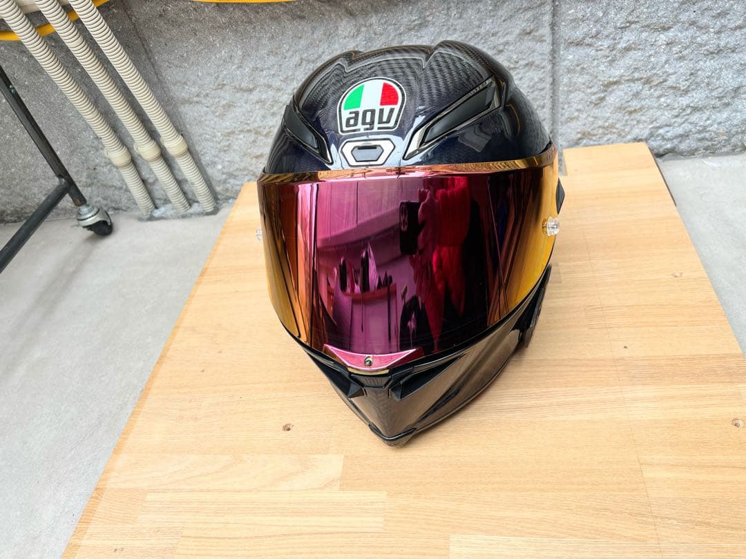 AGV PISTA GP RR イリジウム　Sサイズ