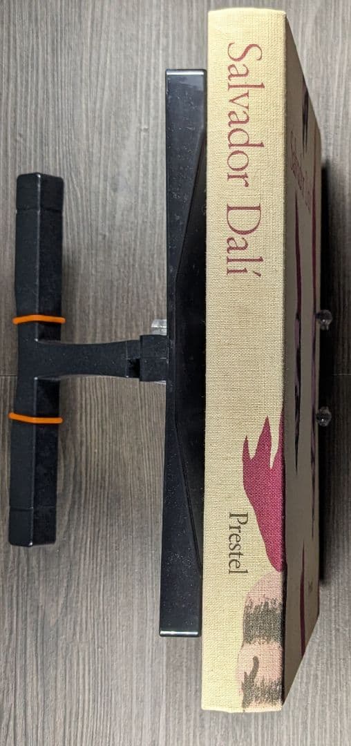 洋書　Salvador Dalí　サルバドール・ダリ