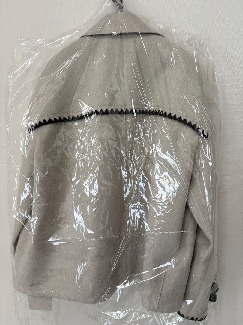 新品未使用タグ付き　yori ハマグリウールショートコート　グレー