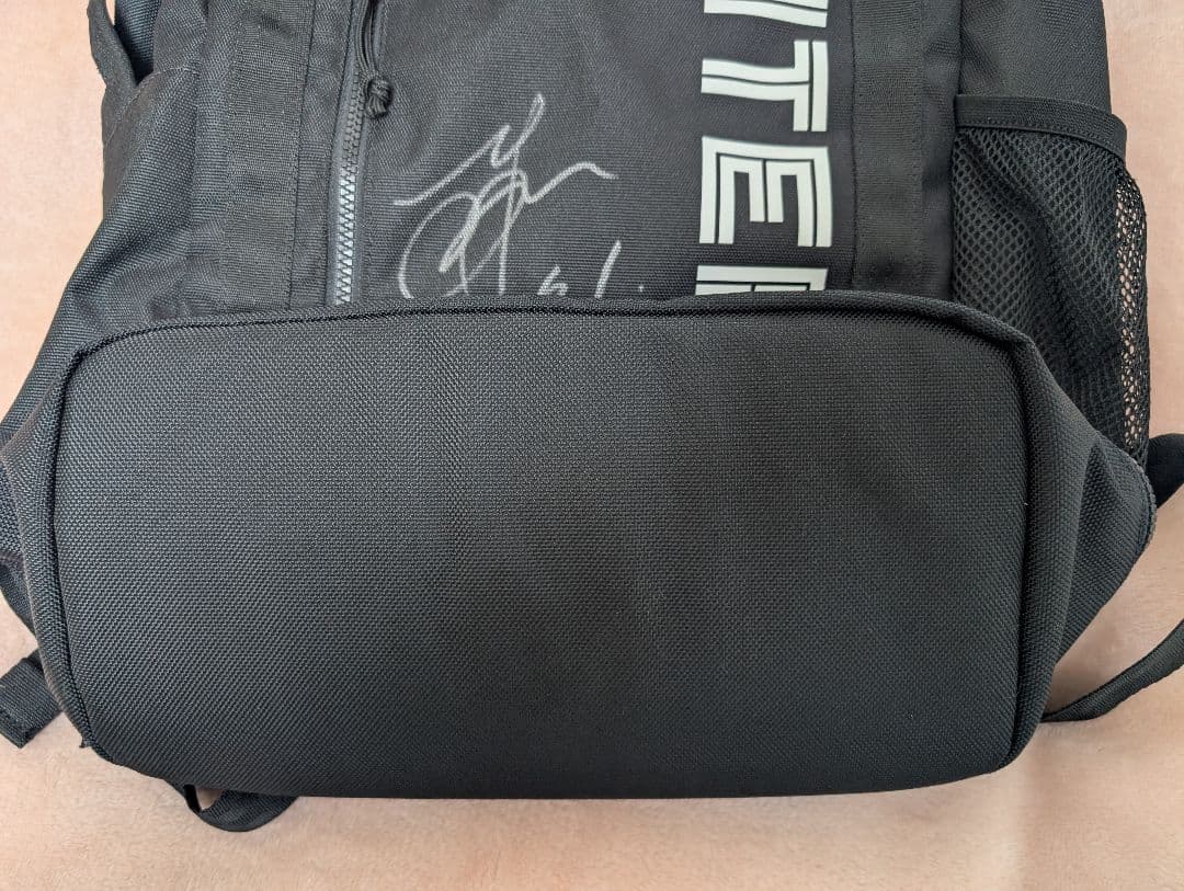 ファイターズ　NEWERA　ボックスバッグ　リュック　　今川優馬サイン入り