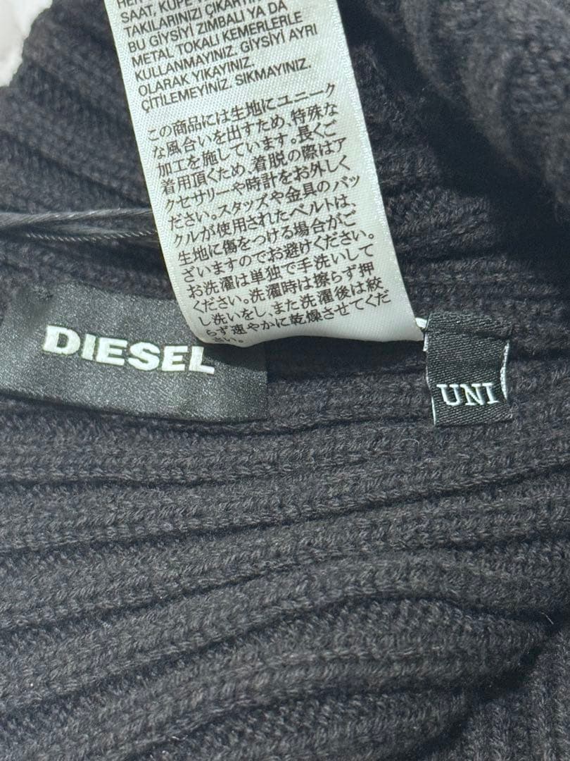 【新品レア】DIESEL 黒 ニット帽