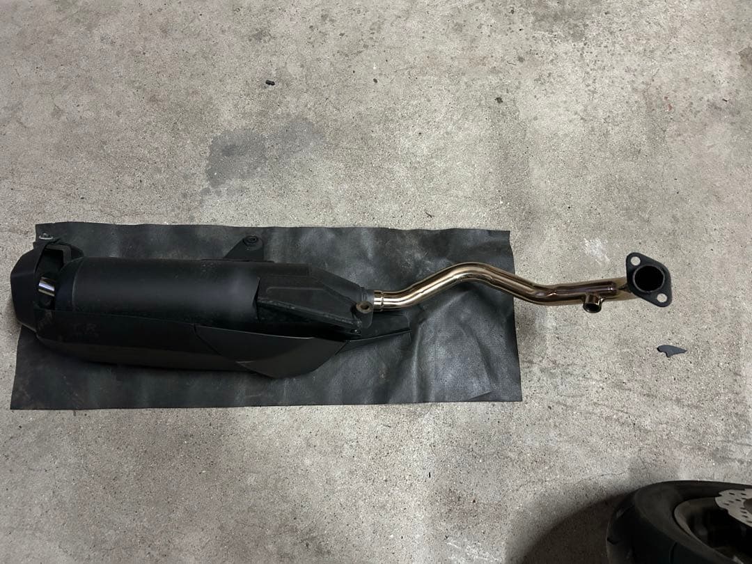 シグナス1 2 3型　台湾仕様　TR 隔壁マフラー　ボアアップ車にも