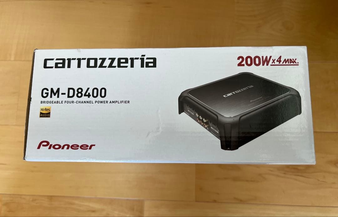 Carrozzeria 200Wx4・パワーアンプ GM-D8400