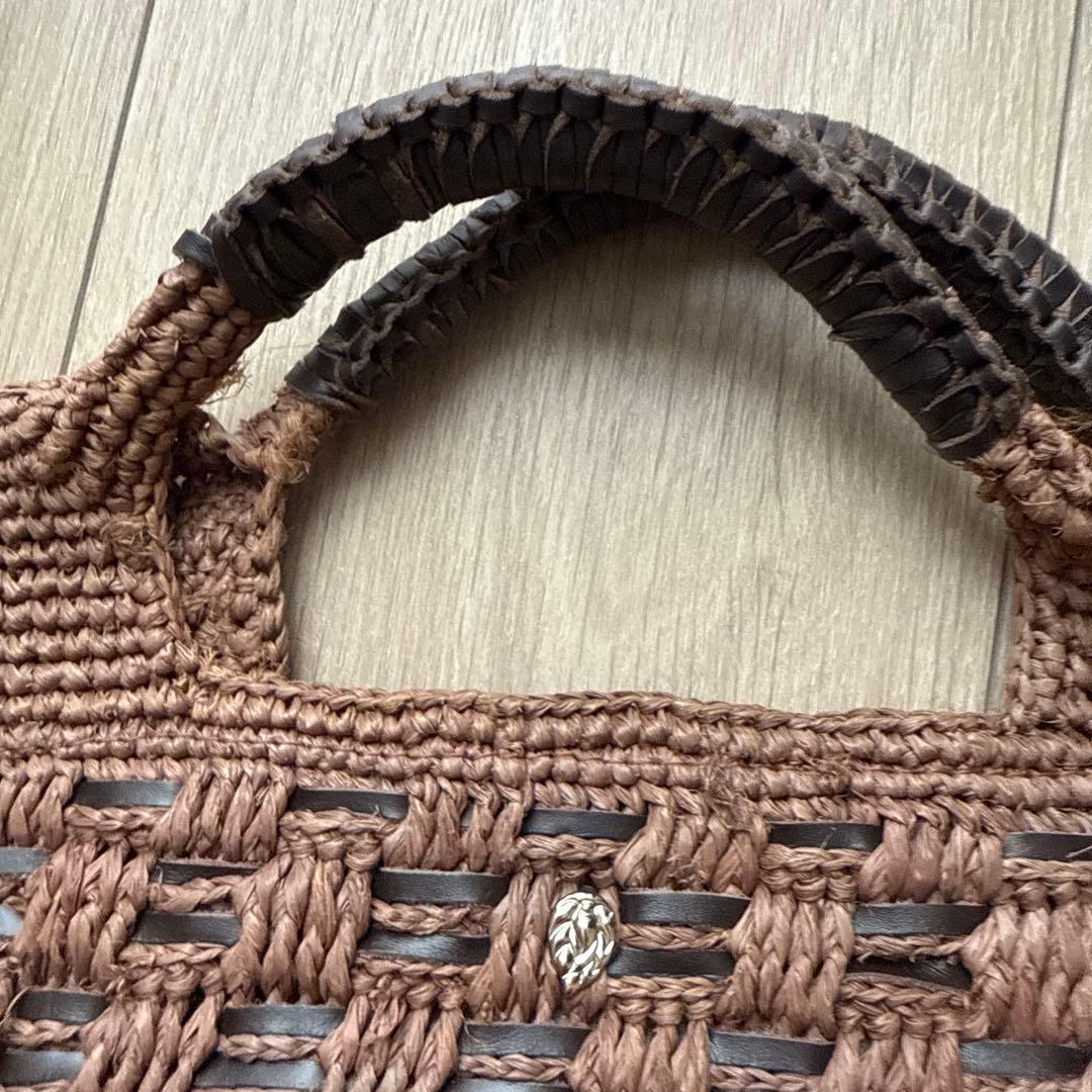 ヘレンカミンスキー　カゴバック　ブラウン