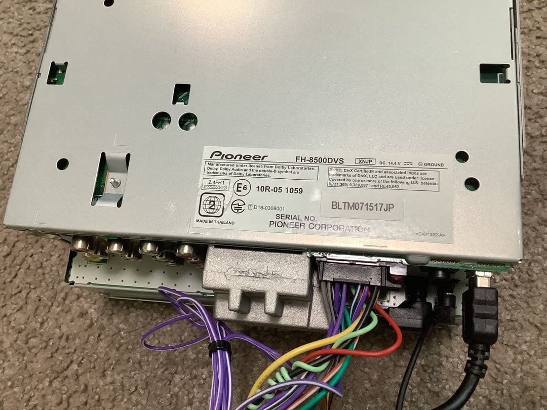 【一年使用のみ】FH-8500DVS カーナビ パイオニアcarrozzeria