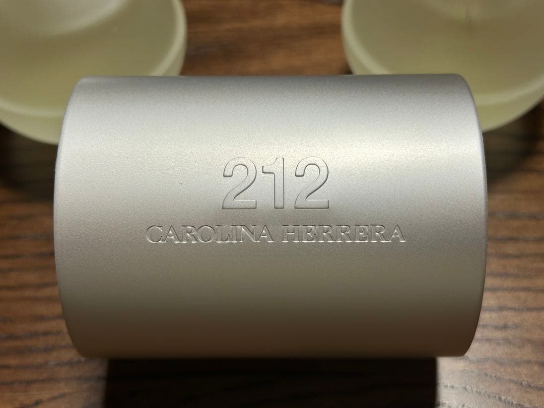 キャロライナへレラ212 オードトワレ100ml