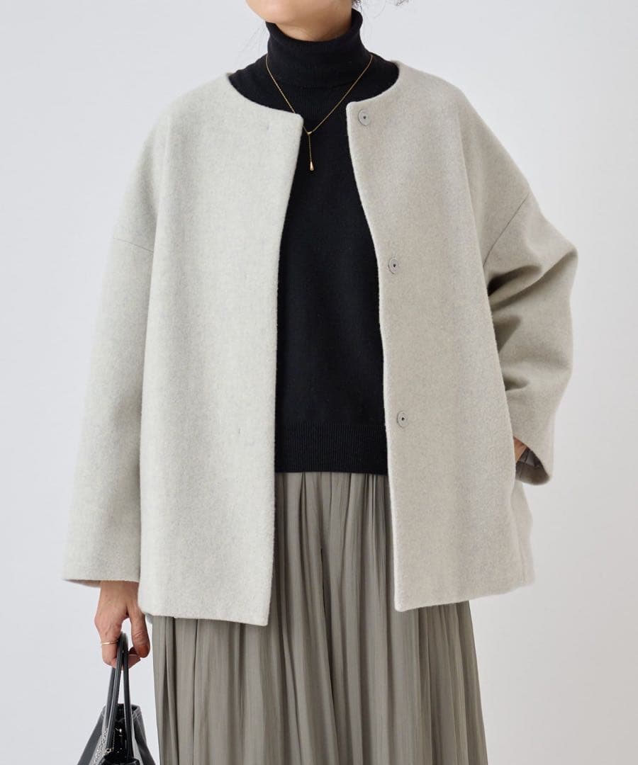 oka＊kon⭐︎BEARDSLEY後ろぷっくりウールショートコート