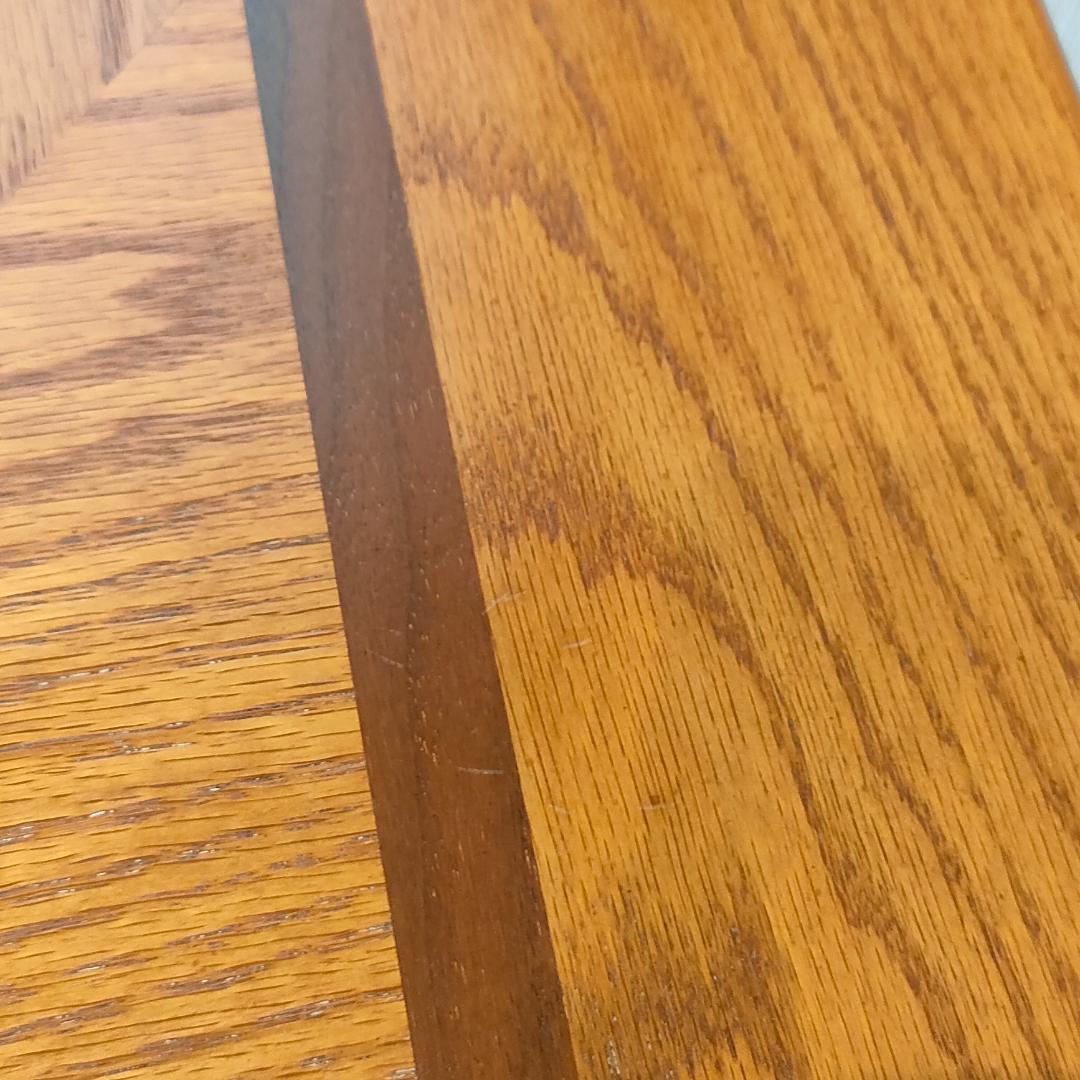 ヴィンテージ　サイドテーブル　UNIVERSAL　FURNITURE　LTD