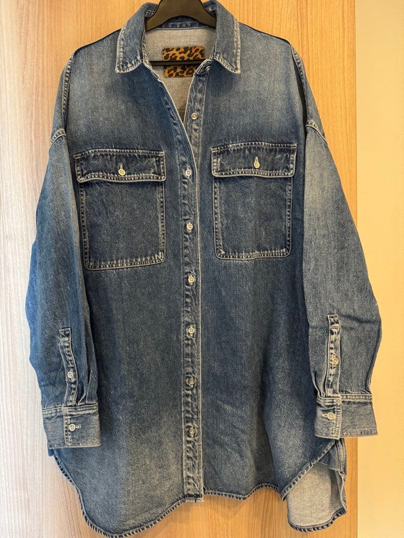 Whim Gazette 【インフルエンサーコラボ】刺繍デニムシャツ美品