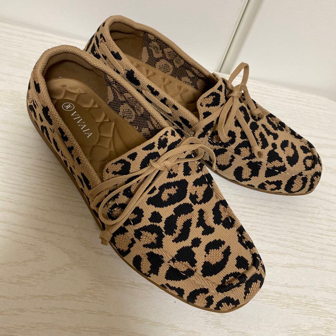 ビバイアVIVAIAスクエアトゥ モカシンタイプ ローファーヒョウ柄39サイズ