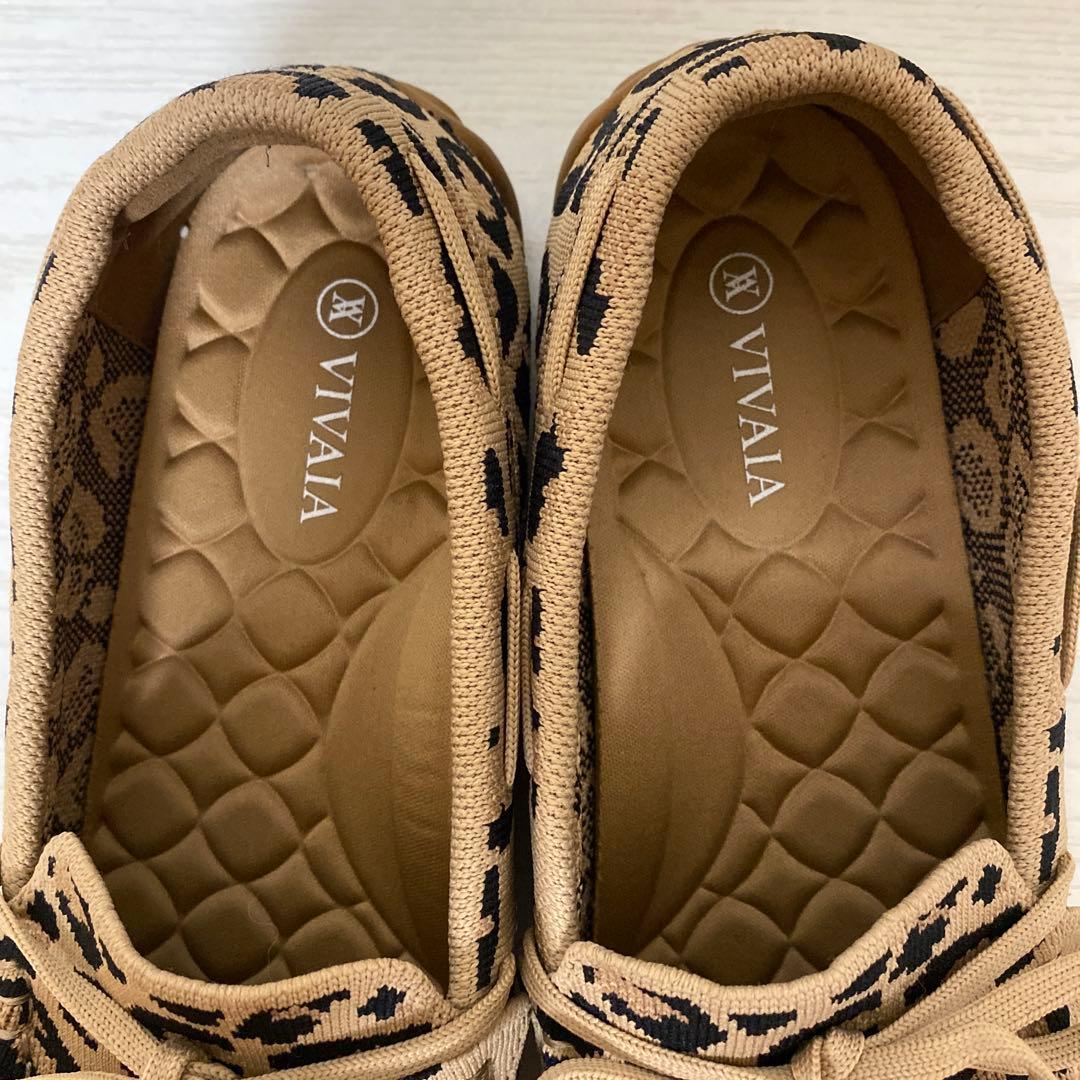 ビバイアVIVAIAスクエアトゥ モカシンタイプ ローファーヒョウ柄39サイズ
