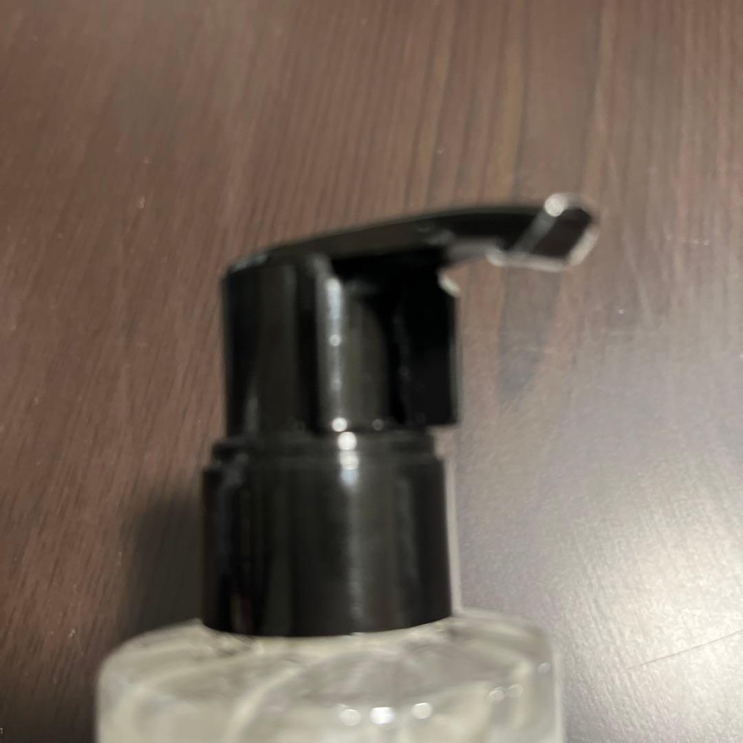 diptyque Élévateur de Peau ボディローション 巾着袋