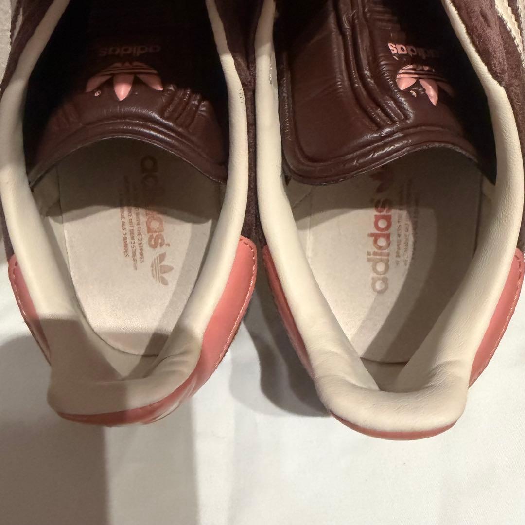 adidas Gazelle スニーカー ブラウン