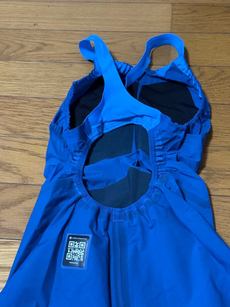 最新　美品　アリーナ　高速水着　競泳水着　アクアフォースストームMF M