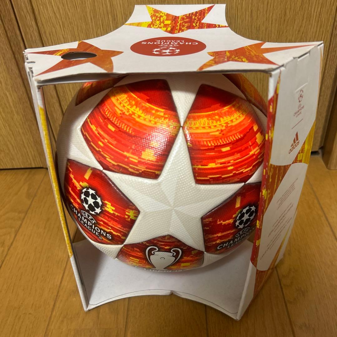 2018/2019 CL公式球　フィナーレ