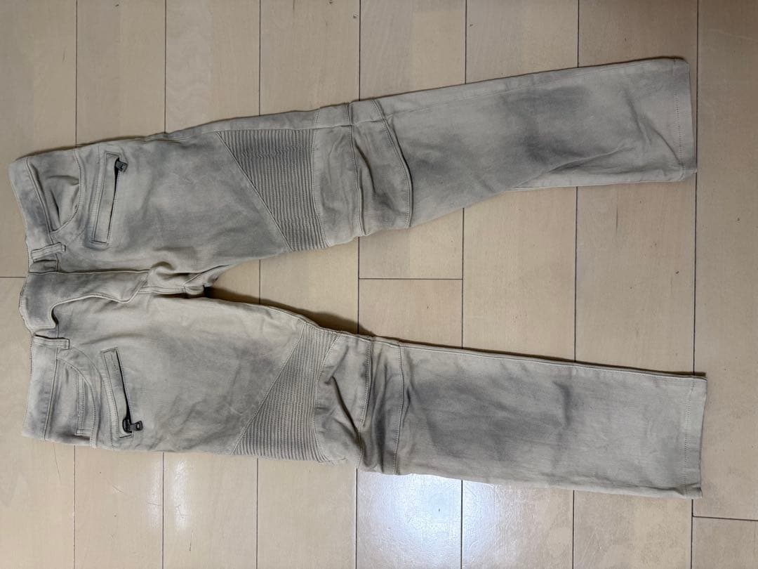 バルマン　ベージュ デニム30