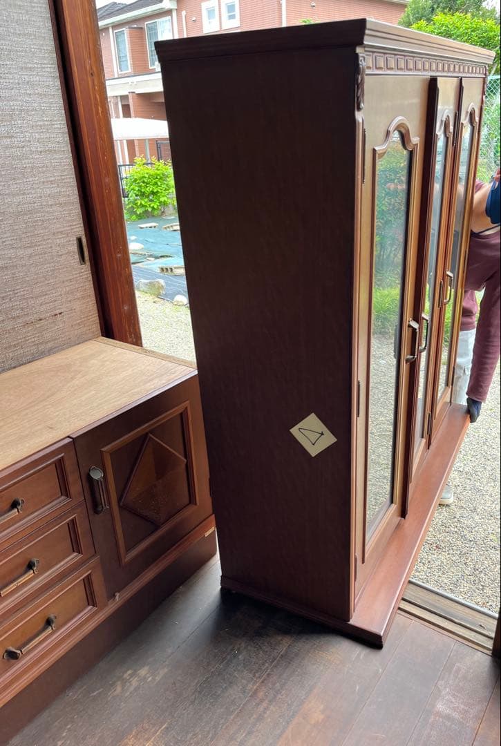 Silkさん専用)アンティーク風 木製キャビネット ガラス扉付き 引き出し付き