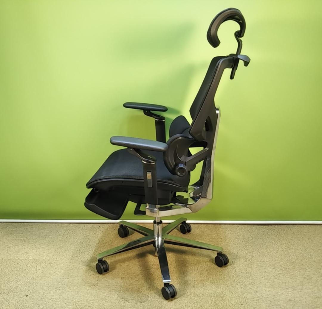 xqt　EastForce　モンスターランバートチェア　ブラック　中古