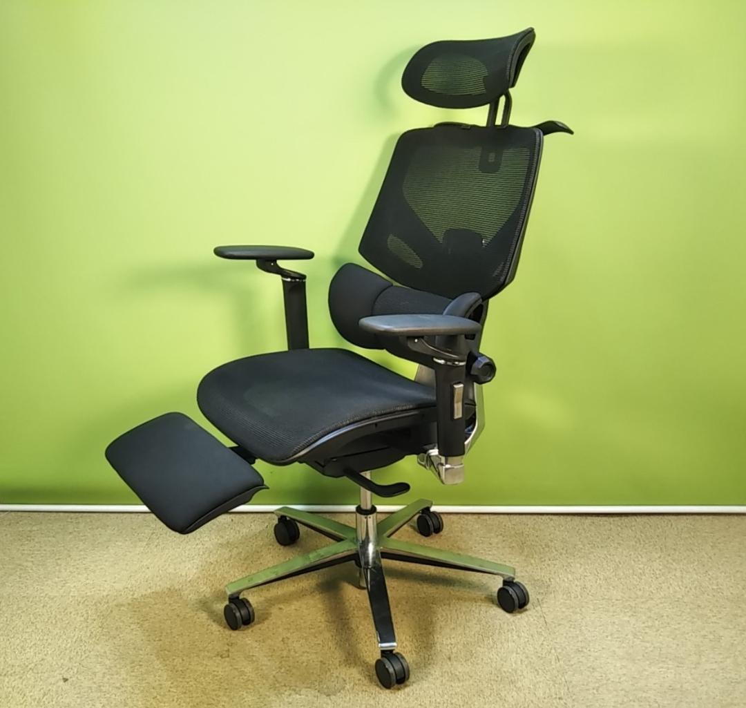 xqt　EastForce　モンスターランバートチェア　ブラック　中古