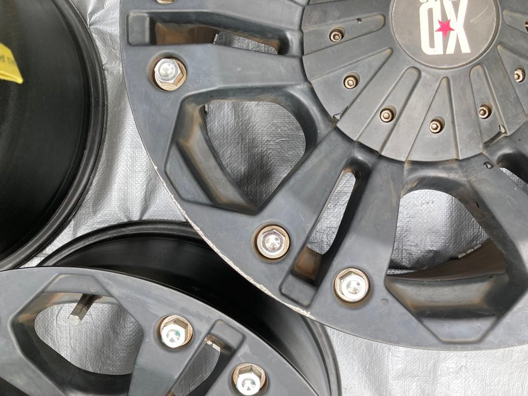 【再々値下げ】KMC XD778MONSTER 18インチ【4本セット】