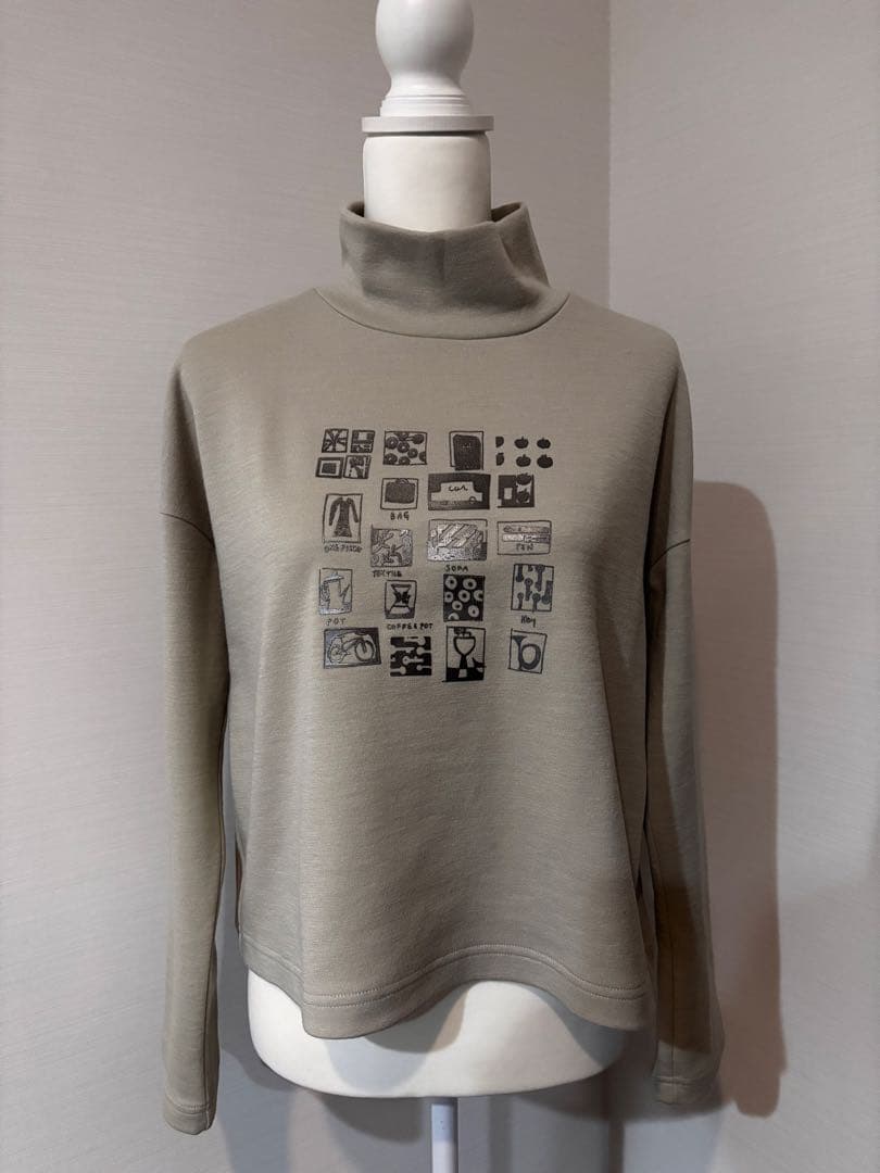 新品未使用☆HALF-NOTE♩のプリント プルオーバー