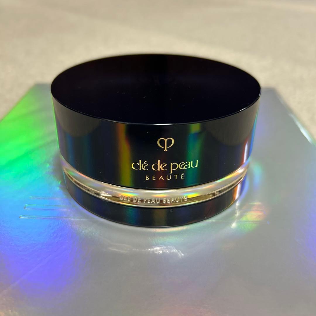 クレドポーボーテ プードルトランスパラントn ライトミディアム