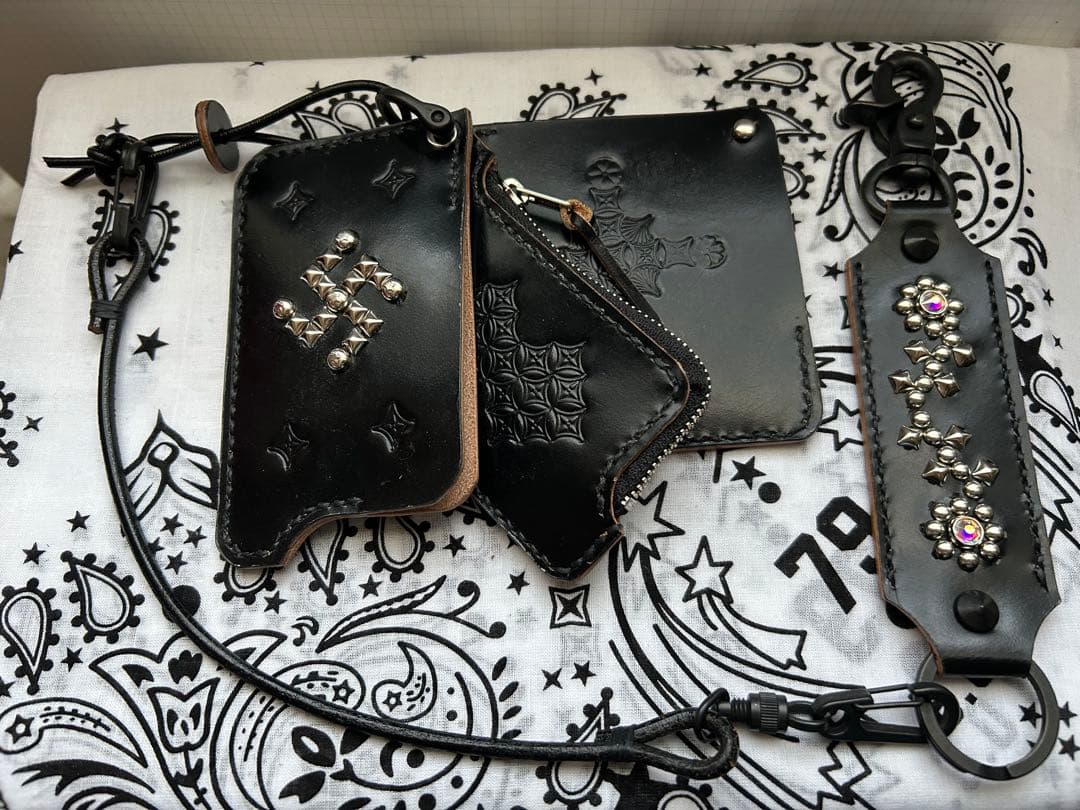 HTC ラッキージョン　kcs ウルフズヘッド　レッドムーン　funny