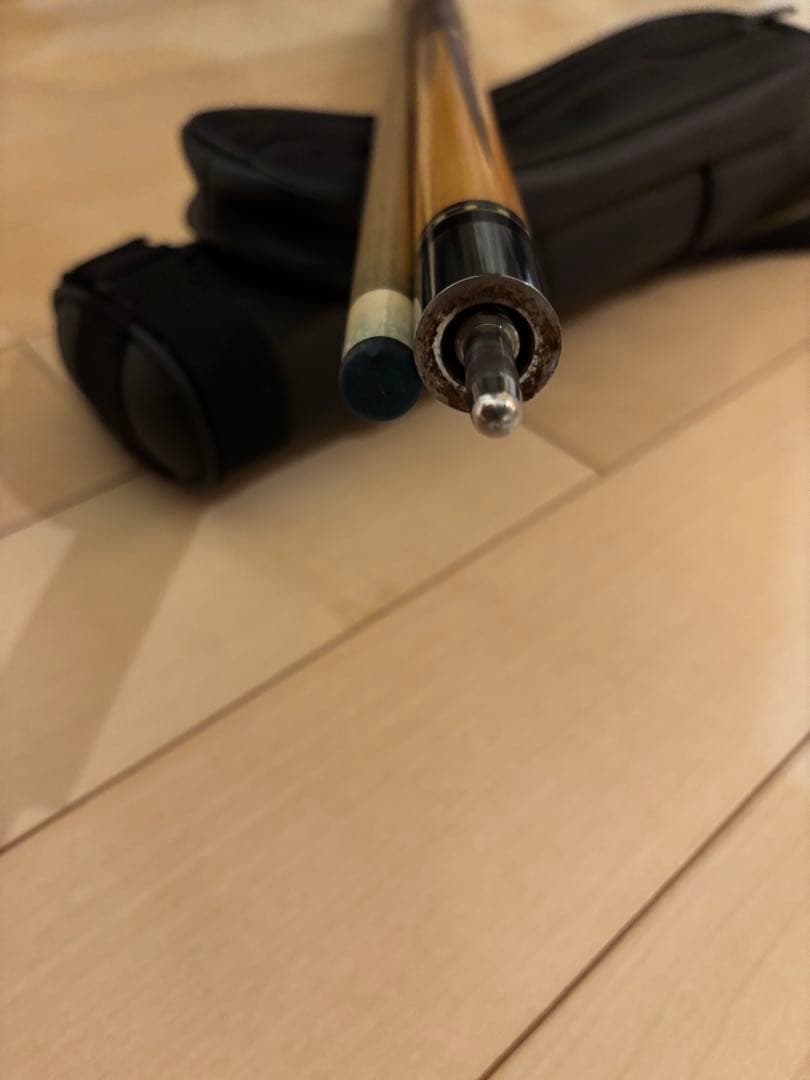 Lucasiビリヤードキュー III XX ケース付き