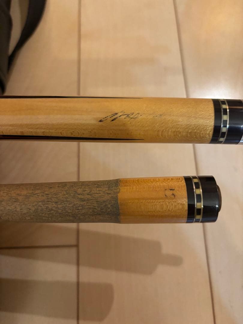 Lucasiビリヤードキュー III XX ケース付き