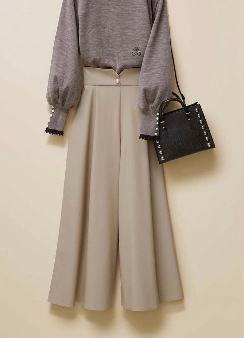 René ベージュ エコレザー　ワイドパンツ 36