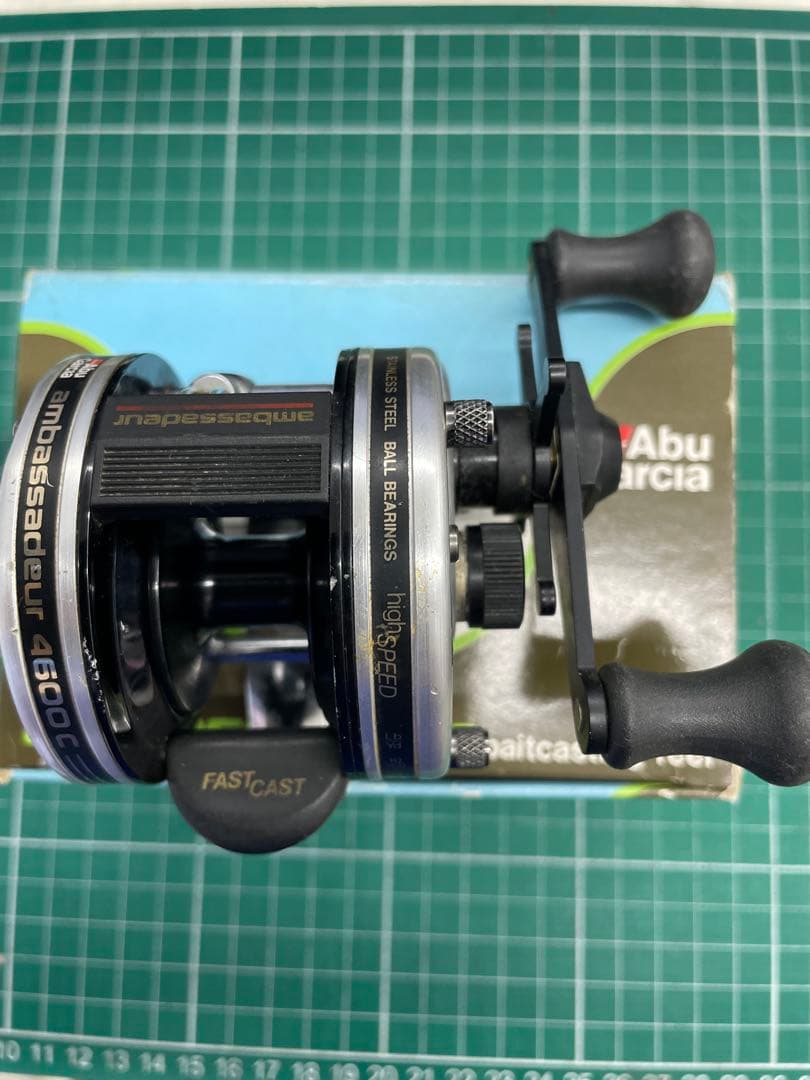 ABU Garcia アンバサダー 4600C 右ハンドル